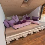Schoene Moderne Ferienwohnung-Balkon-Fahrradparkplatz-Wallbox Hürtgenwald