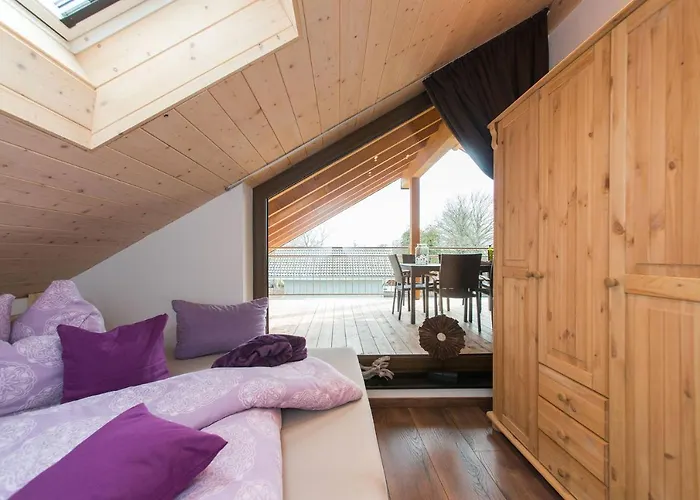 Schoene Moderne Ferienwohnung-Balkon-Fahrradparkplatz-Wallbox Hürtgenwald